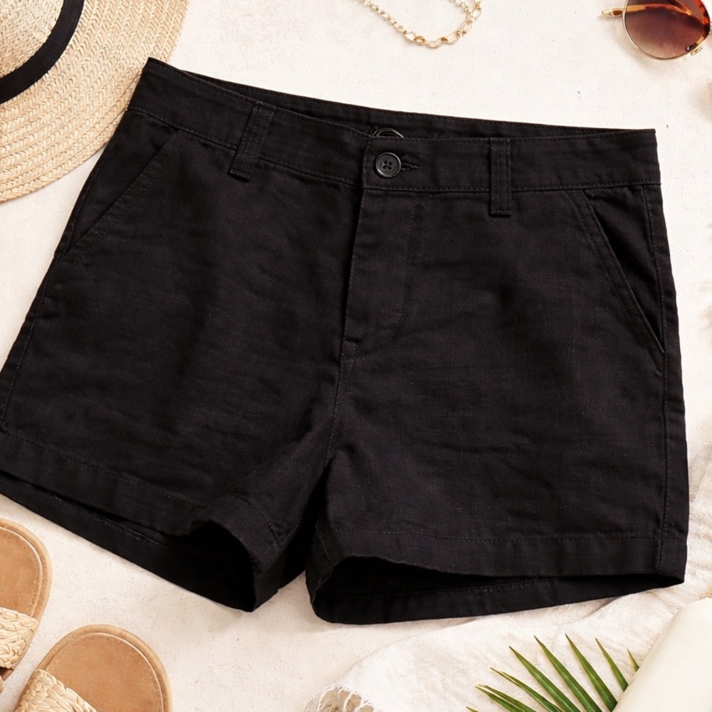 Evereve Black Linen Blend Women’s  Shorts Size 28 Tailored Casual Chic Pockets